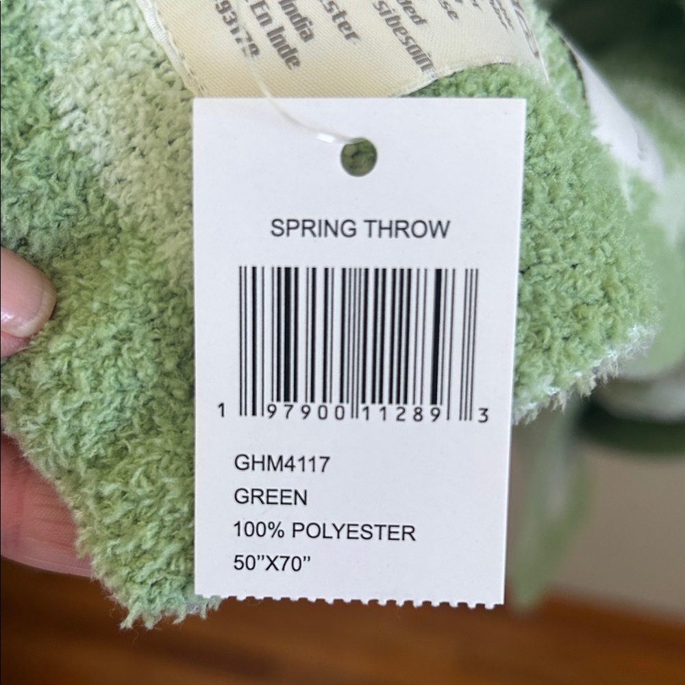 Magaschoni Home Pale Green Decorative Throw - Picture 5 of 5